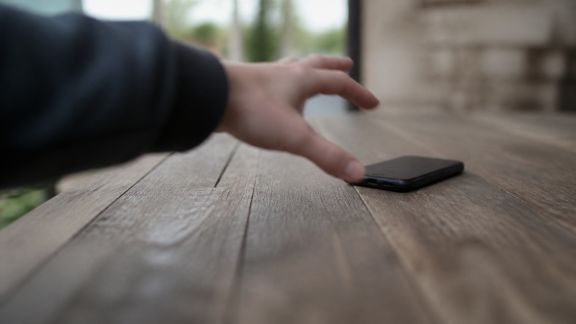 Smartphones et sécurité : les gestes à adopter après une perte ou un vol